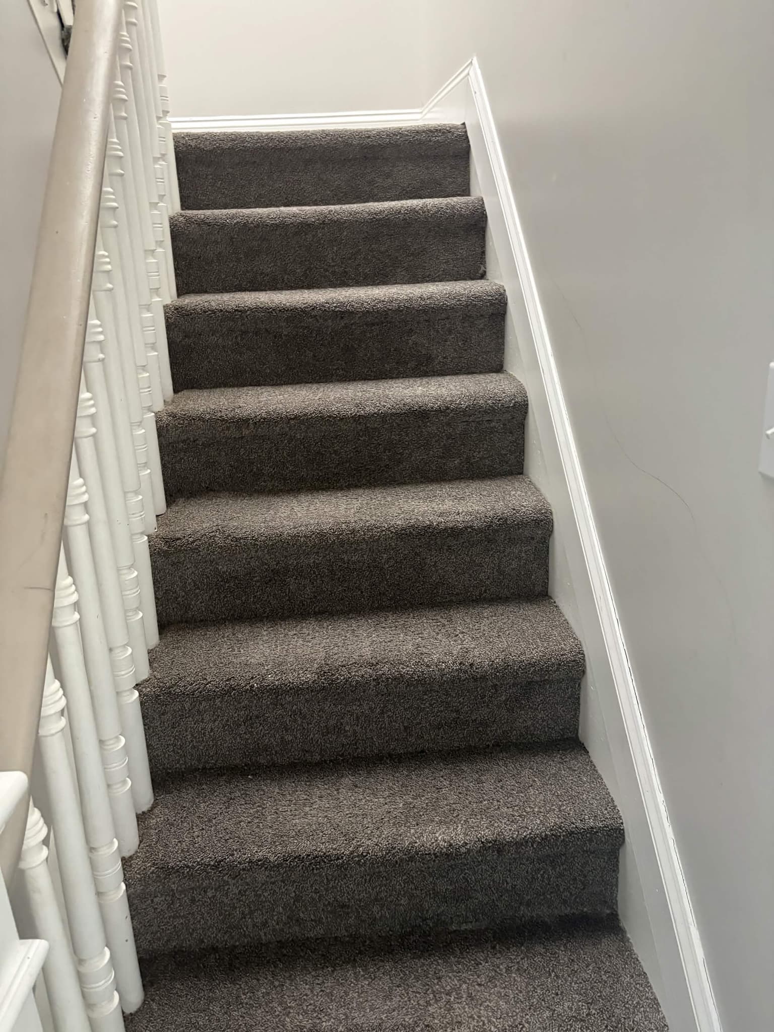 Professional carpet cleaning and restoration service in Maryland Professional carpet cleaning and restoration service in Maryland